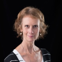 Adriane Brooks Headshot