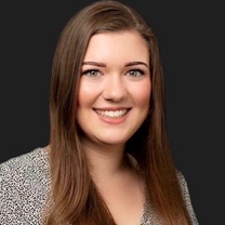 Katie Brooks headshot